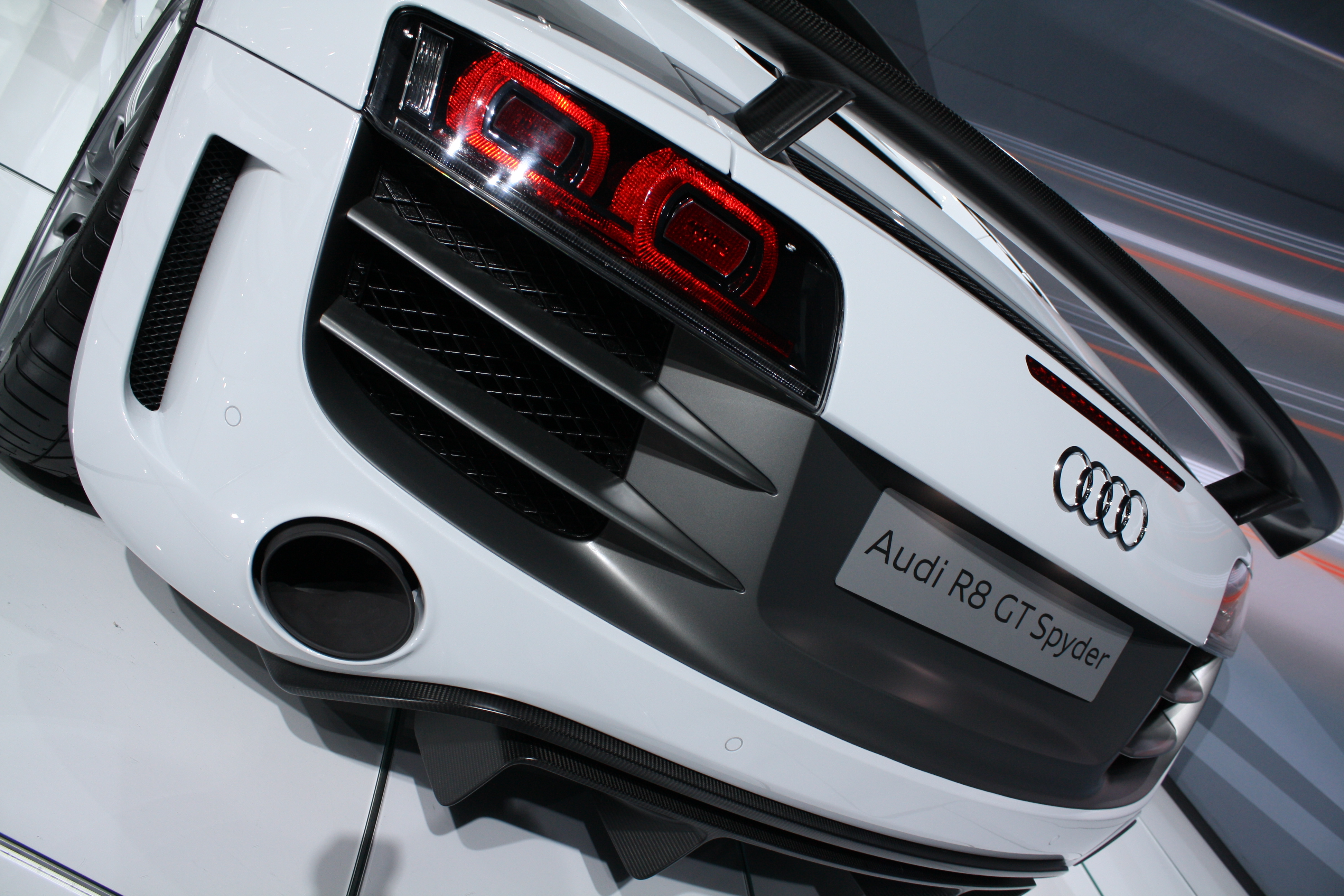 audi r8